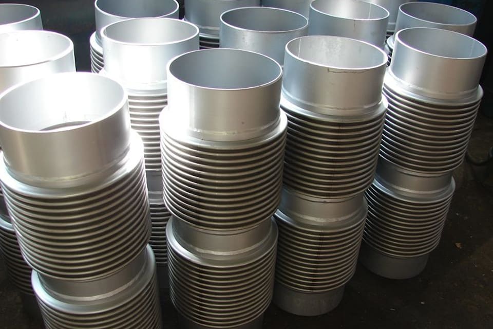 Осевые сильфонные компенсаторы 2ОПКР PN